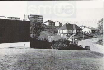 Lotissement-les-Chapounes et bat piscine.jpg